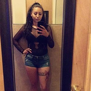 Meet your Posher, Teresa